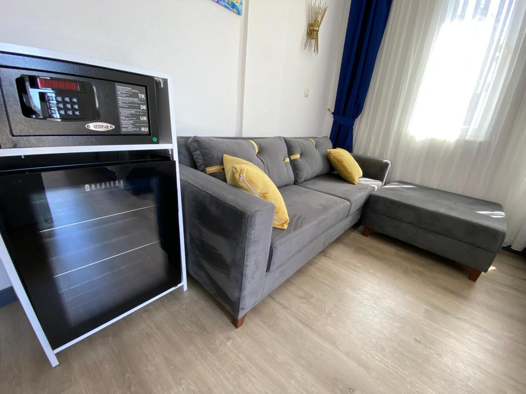 Acer Guenes Otel Дидим Екстериор снимка